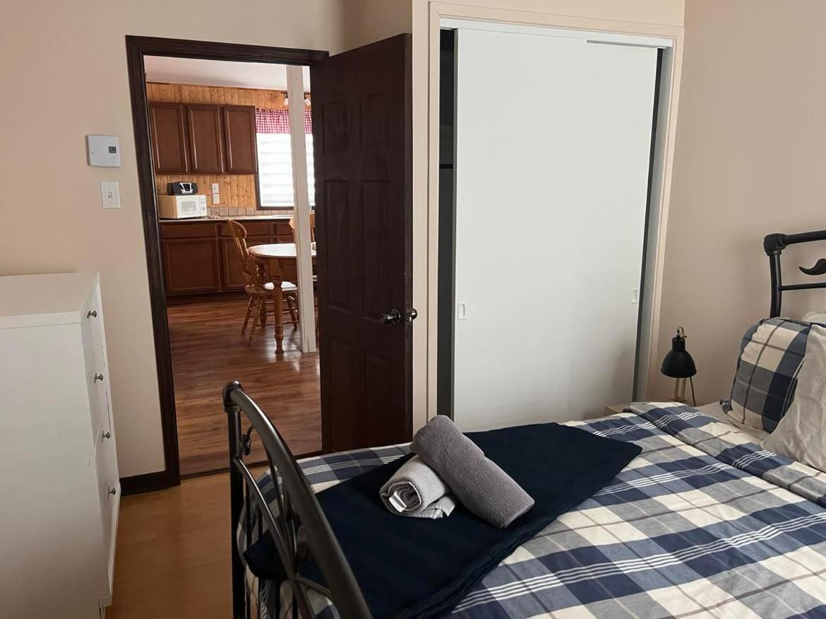 La Cabane Chez Jimmy Petit-Saguenay 外观 照片